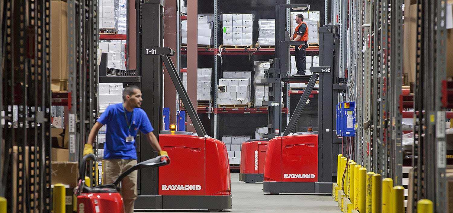 lift truck rentals, forklift rentals from Heubel Shaw, fork lift rentals , lift truck rental Kansas City, forklift Rental St. Louis, fork lift rental Memphis, lift truck rental Heubel Shaw, rental forklifts, rental forklift, forklift rentals, Raymond Forklift Rental, Used pallet jacks, pallet jack for sale, pallet jack rental