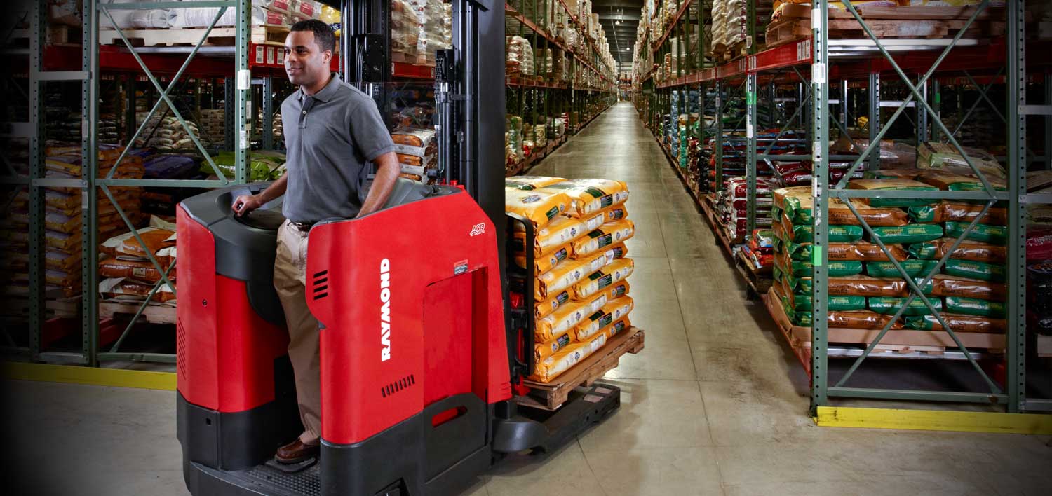 Raymond Reach Truck, Narrow Aisle forklift, Fork Truck
