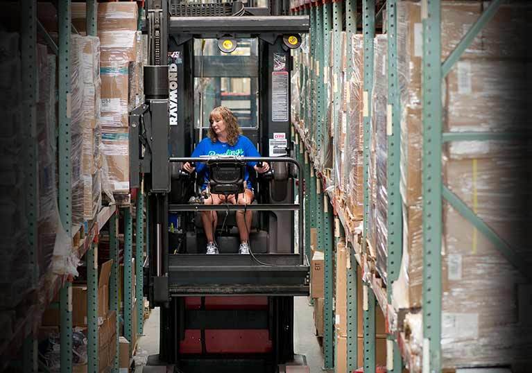 Rawlings Sporting Goods - Heubel Material Handling and Raymond Customer Success Story